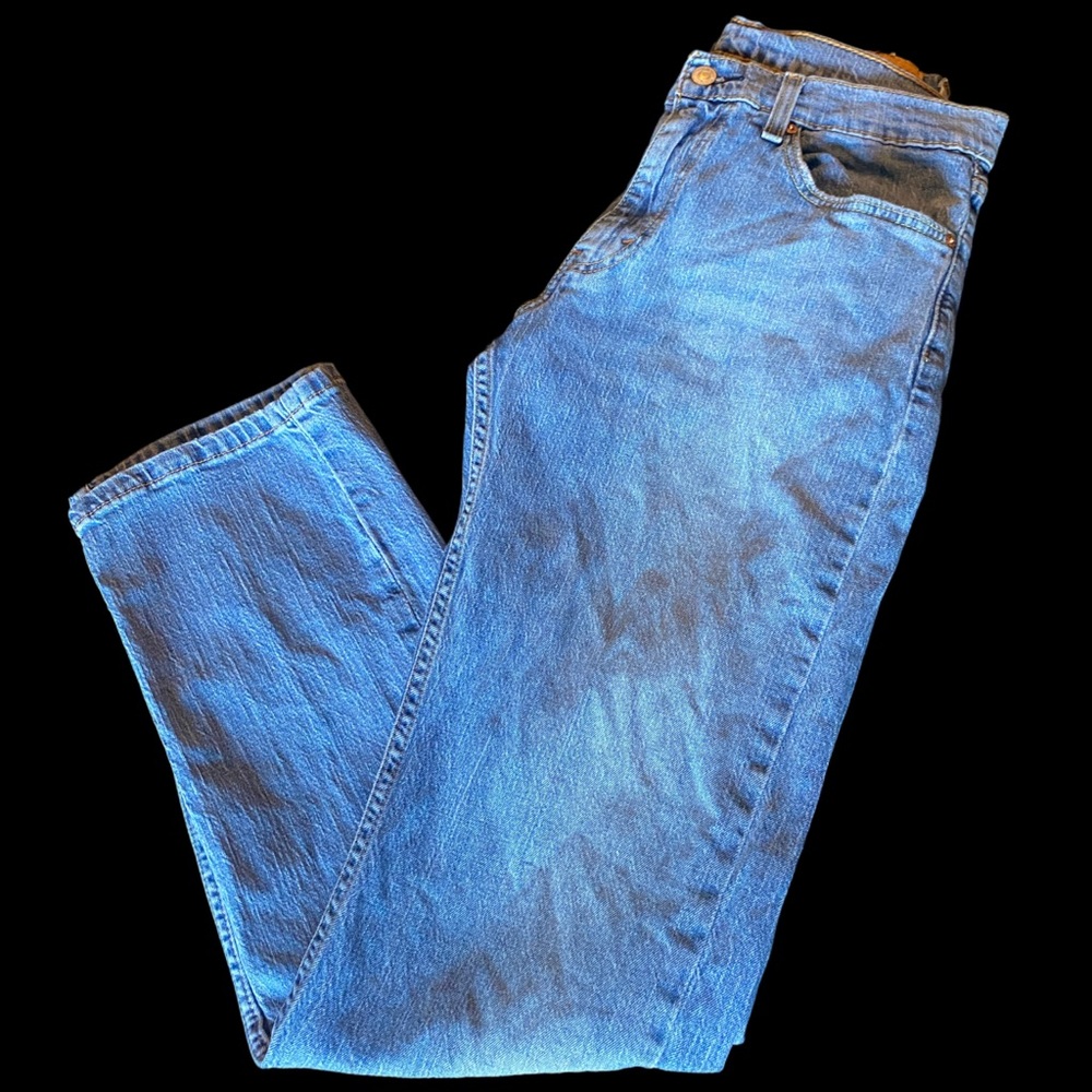 Levis & Strauss 559 denim jeans straight leg